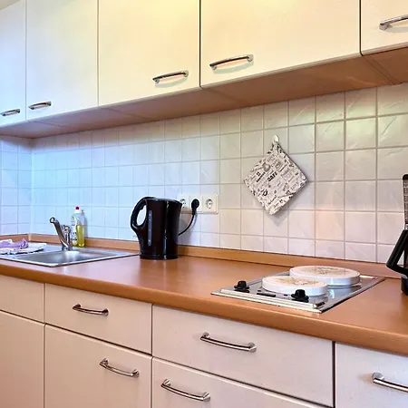 Holz-ferienhaus Oberbraendi: Kachelofen, Sauna, Wlan, Am Wald Loßburg